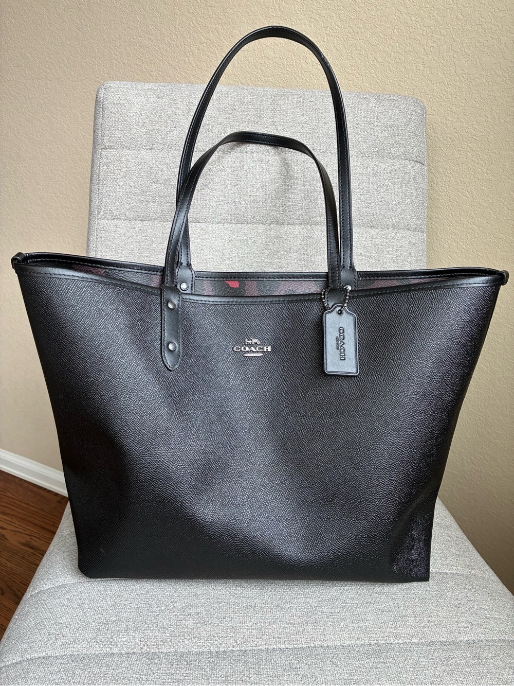 Coach Reversible City Tote Purple Leopard & Solid Black No. F37877